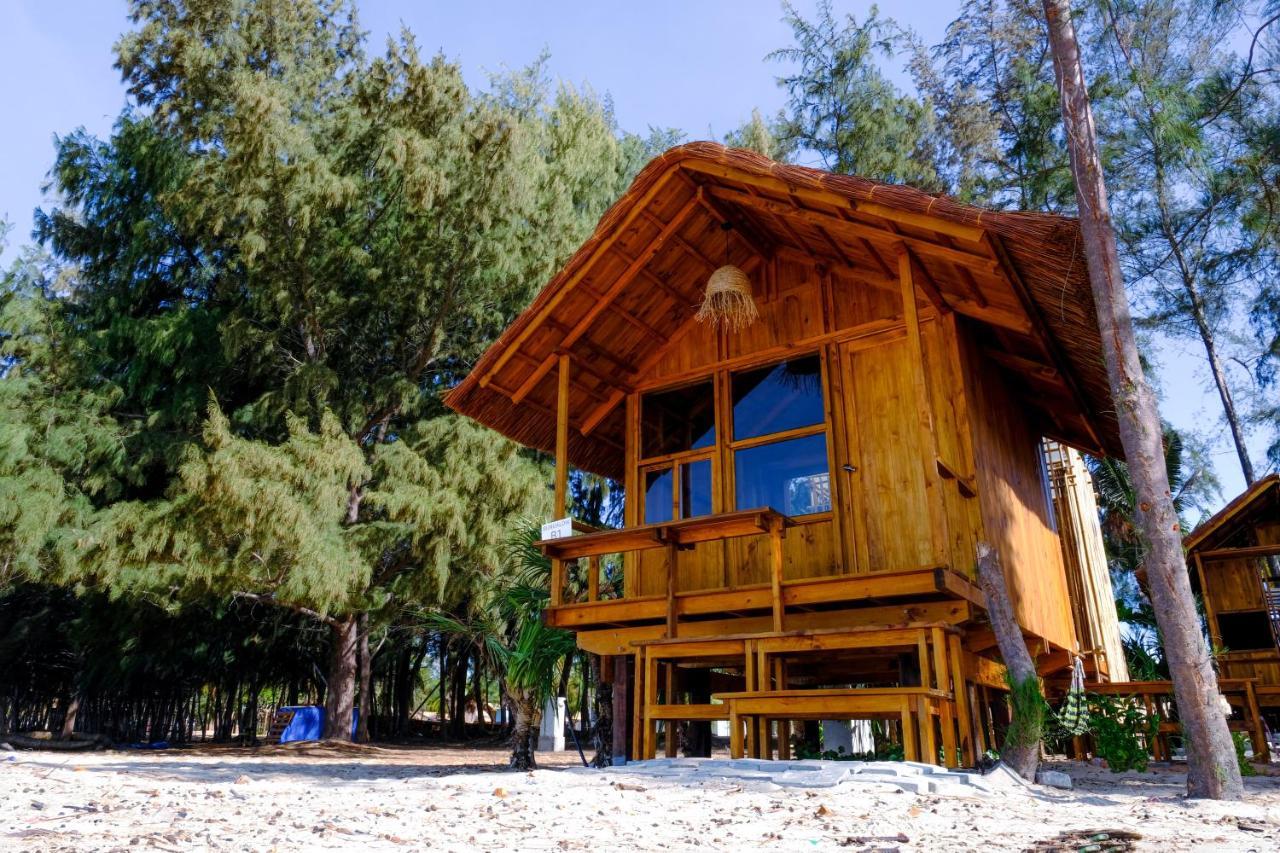 Hola Beach - Beach Club & Eco Glamping Resort Kê Gà Eksteriør billede